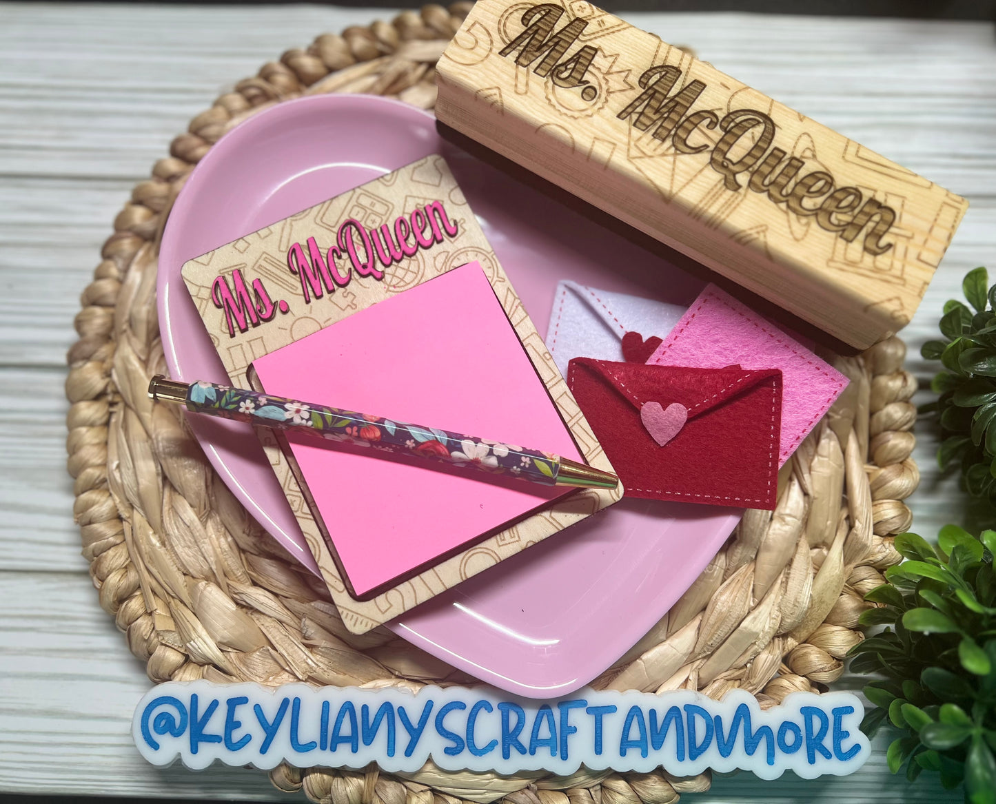 Kit Eraser & Sticky Notes